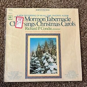 The Morman Tabernacle Choir Sings Christmas Carols; a record